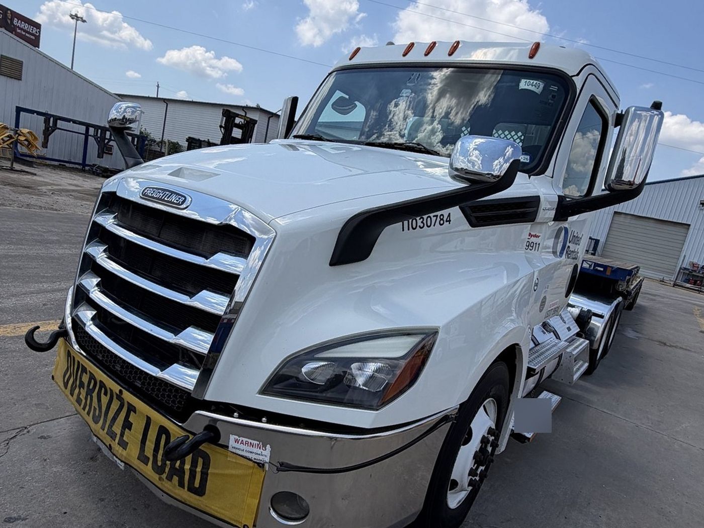 Tractor-Trailers detailed on site